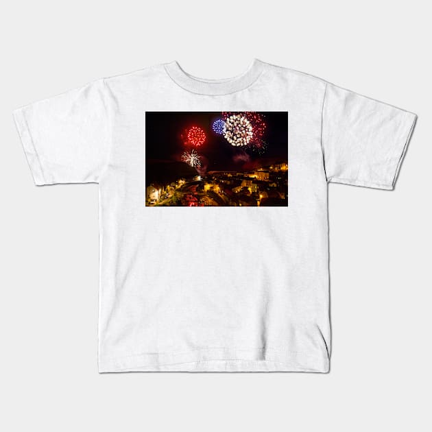 Staithes Fireworks Kids T-Shirt by davehudspeth